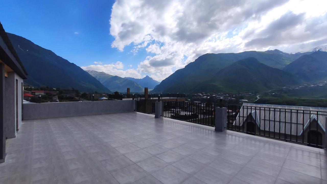 Prime Hotel Kazbegi Экстерьер фото